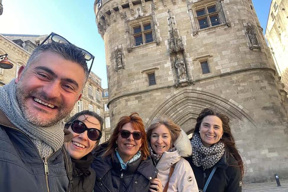 Bordeaux Awakens: Private Sunrise Serenity Morning Tour - Exploring the Viewpoint at the Quays and the Miroir d’eau