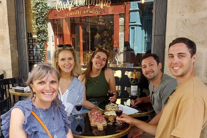 Bordeaux Culinary and Wine Tasting Tour - Exploring Bordeaux’s Historic City Center with a Guided Walk