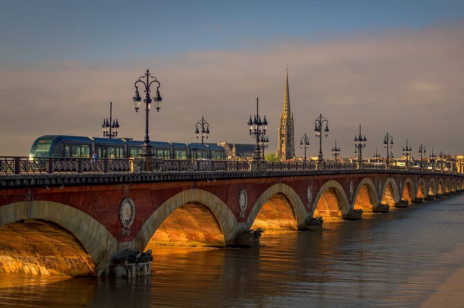Bordeaux Culinary and Wine Tasting Tour - The Famous Canelé Pastries at Canelés Baillardran