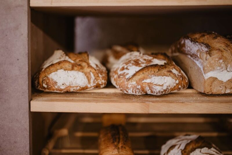 Bordeaux: Food Tour in the Historic District - Discovering Bordeaux’s Iconic Landmarks