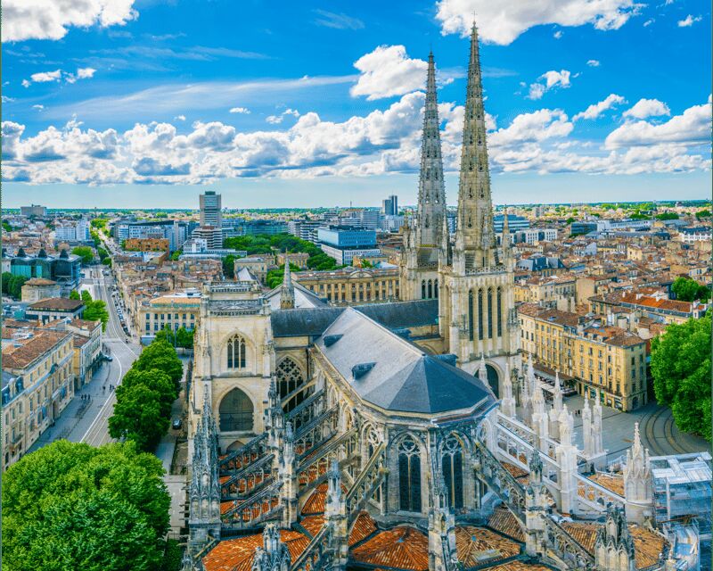 Bordeaux food tour: sweet specialities & highlights - Logistics: Meeting Point, Duration, and Group Size