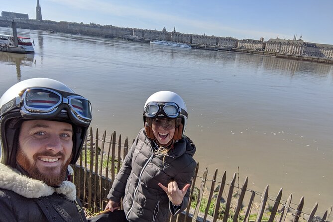 Bordeaux in 3 hours with tastings, in a private sidecar - Tasting Experience During the Ride