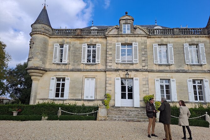 Bordeaux Médoc Region Private Wine Lovers Tour with Chateau Visits & Tastings - Why This Tour Excels: Reviews Highlighting Quality and Personalization
