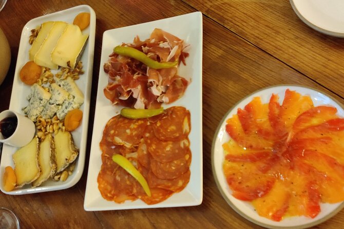 Bordeaux Night Walk Ending with Delicious wine & cheese Tasting - Discover Bordeaux’s Vibrant Nightlife and Historic Landmarks