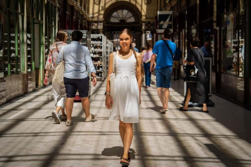 Bordeaux Photographer : Romantic or Family or Friends - Discover the Charm of Bordeaux Through a Private Photography Session