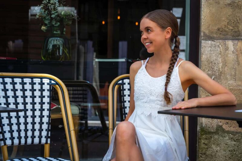 Bordeaux Photographer : Romantic or Family or Friends - Who Will Appreciate This Photoshoot in Bordeaux?