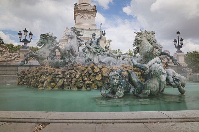 Bordeaux Private Custom Walking Tour With A Guide (Private Tour) -  