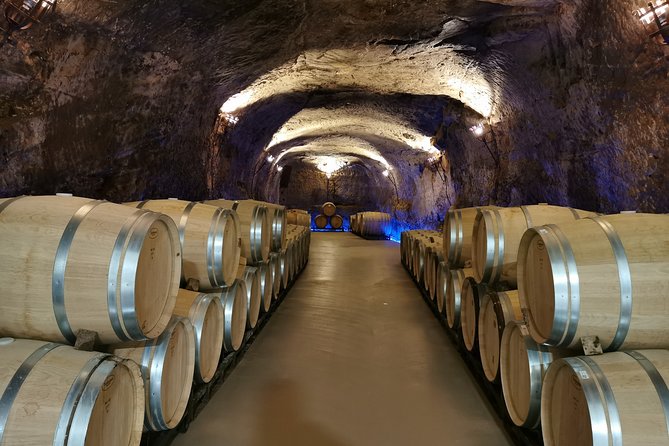 BORDEAUX region UNCORKED - Private Premium Enological Adventure - Tasting Bordeaux Wines in a Historic Setting