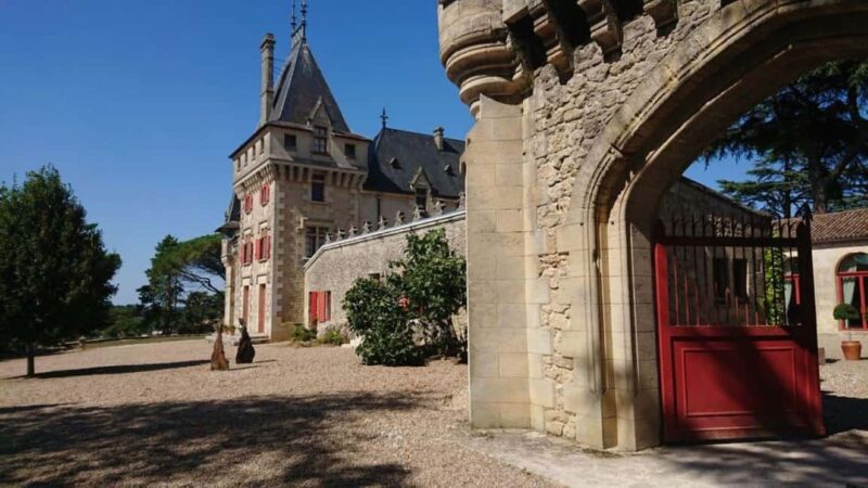 Bordeaux: Saint-Émilion wine tour in a small group - Second and Third Château Visits with Tasting Opportunities