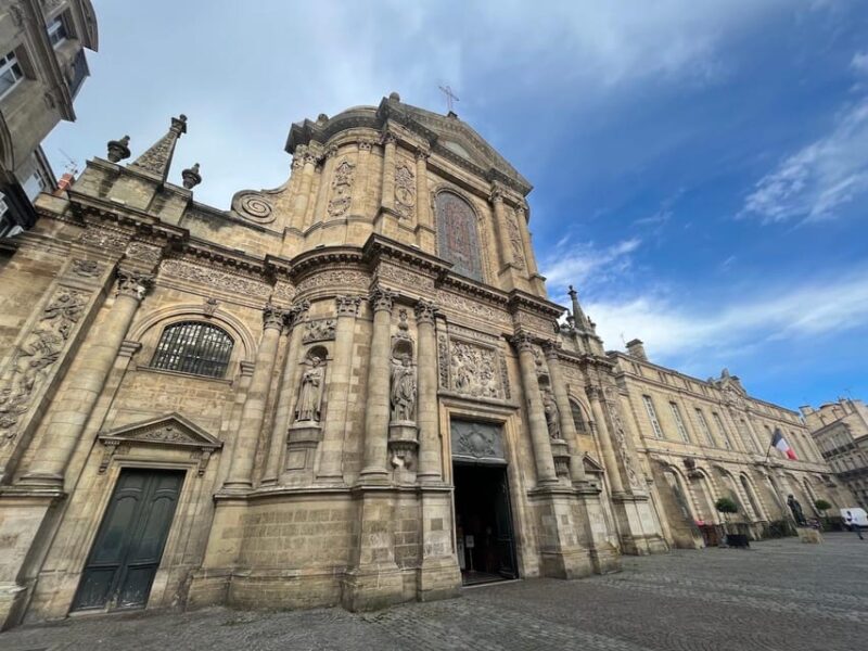 Bordeaux: Small group - Guided Walking Tour - Practicalities and Group Experience