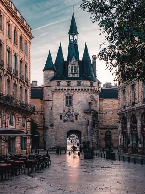 Bordeaux: the Porte Cailhau, a symbol of the Middle Ages - Key Points