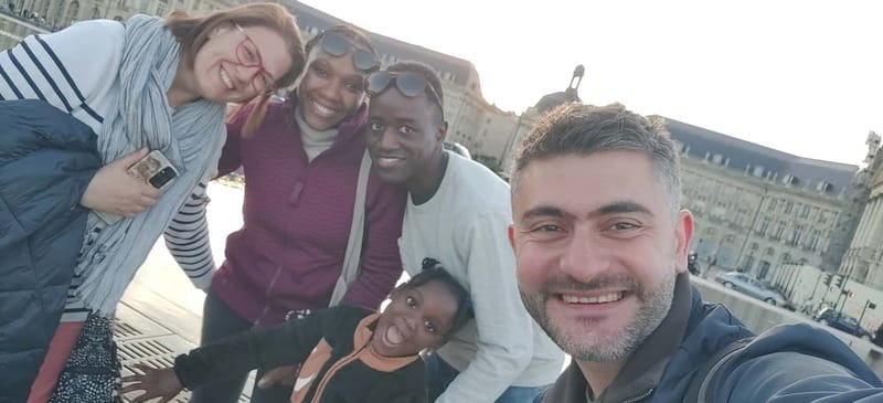 Bordeaux Unveiled: The Ultimate Private Walking Experience! - Flexibility and Language Options