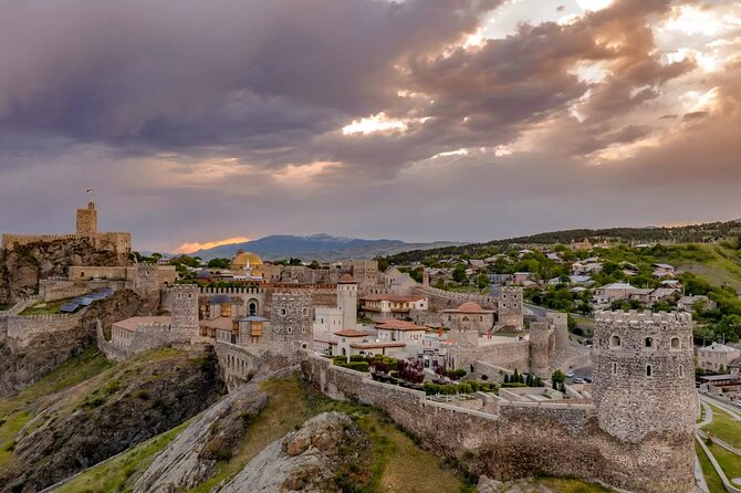 Borjomi, Rabati, and Vardzia Guided Day Trip - Exploring Borjomi Central Park and Drinking Healing Water