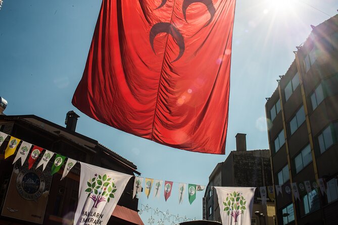 Born on the Bosphorus: Exploring Three Distinct Waterside Neighborhoods - Scenic Kuzguncuk and Its Waterside Views