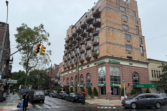 Boro Park Jewish Hasidic Private Walking Tour - Explore Brooklyn’s Unique Hasidic Neighborhoods with a Private Guide