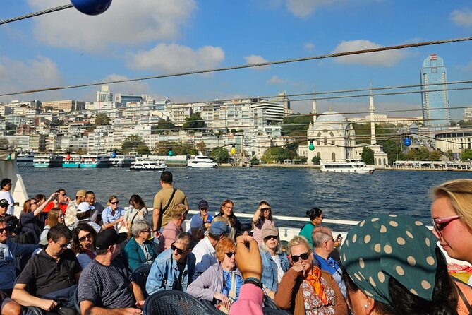 Bosphorus Boat Tour 3 Hour with Asian Side Stop in Istanbul - The Iconic Maiden’s Tower and Topkapı Palace Views