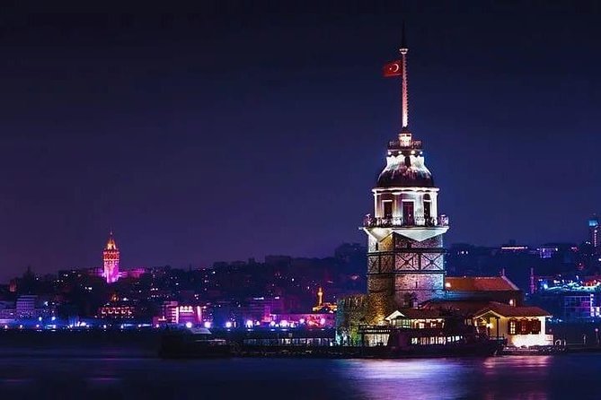 Bosphorus Cruise with unlimited alcohol - The Pacing and Timing of the Cruise