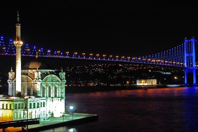 Bosphorus Dinner Cruise and Turkish Night Show (All-inclusive) - Dining Experience on Board