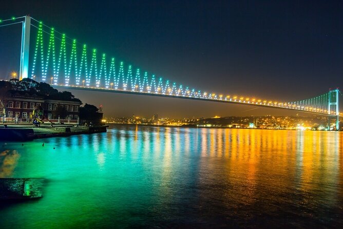 Bosphorus Dinner Cruise with Live Performance - Comparing This Tour to Similar Options