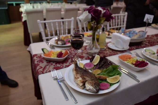 Bosphorus Dinner & Show Cruise (All Inclusive) - Group Size and Overall Atmosphere