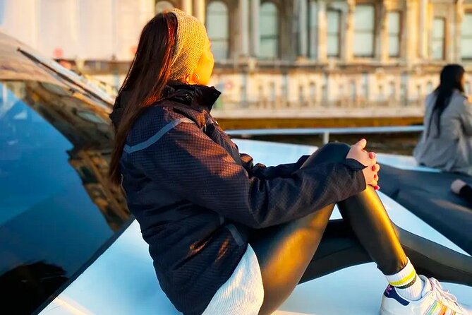 Bosphorus & Golden Horn: Sunset Yacht Cruise with Expert Guide - The Magic of Sunset Over the Bosphorus Bridge