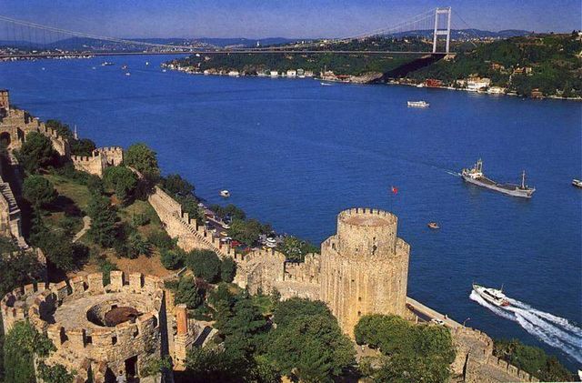 Bosphorus Sunset Cruise in Istanbul - Bosphorus Sunset Cruise in Istanbul: A 1.5-Hour Journey Through History and Beauty