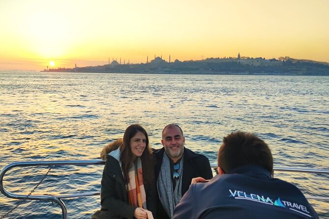 Bosphorus Sunset Cruise on Luxury Yacht - The Sunset and Light Conditions