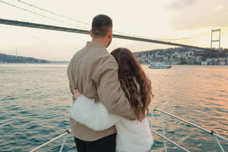 Bosphorus: Sunset Yacht Cruise with Private Yacht - Discover Istanbul from the Water on a Private Bosphorus Sunset Yacht Cruise