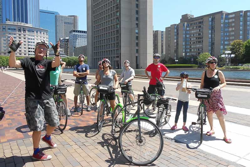 Boston: 2.5-Hour City View Bike Tour - Safety and Group Dynamics