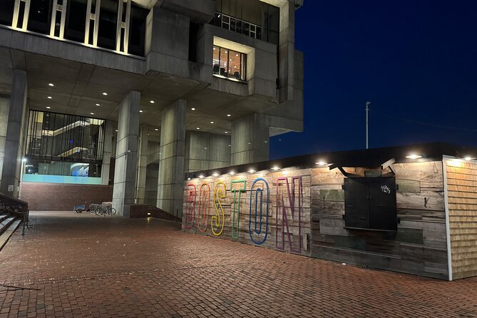 Boston After Dark - Walking Through the Historic North End and Its Dark Past
