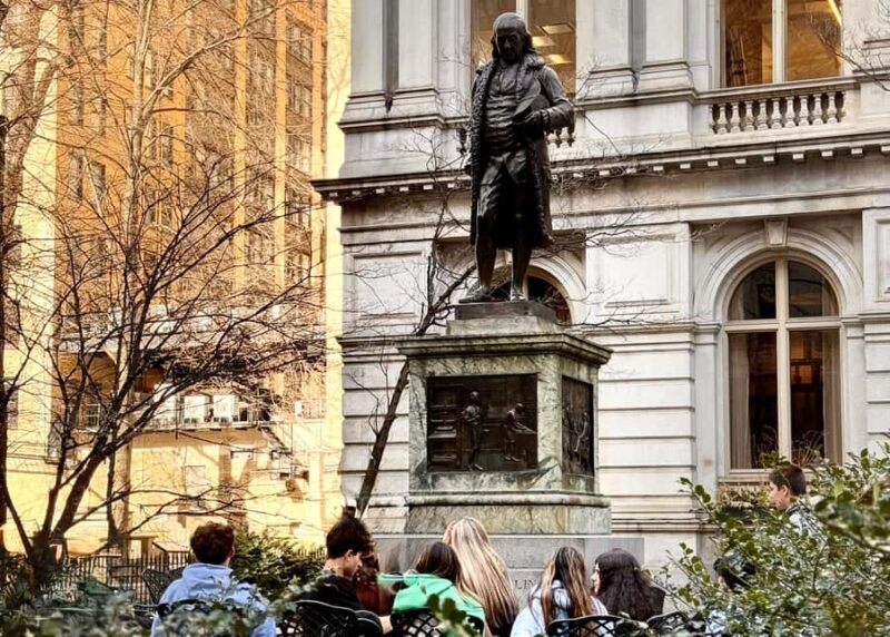 Boston: Beacon Hill, Freedom Trail, Harvard - Walking Tour in French - Discover Boston’s Historic Heart in a 5-Hour French-Guided Walking Tour