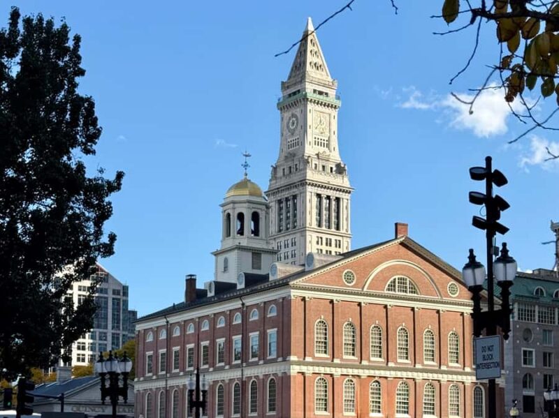 Boston: Beacon Hill, Freedom Trail, Harvard - Walking Tour in French - Key Points