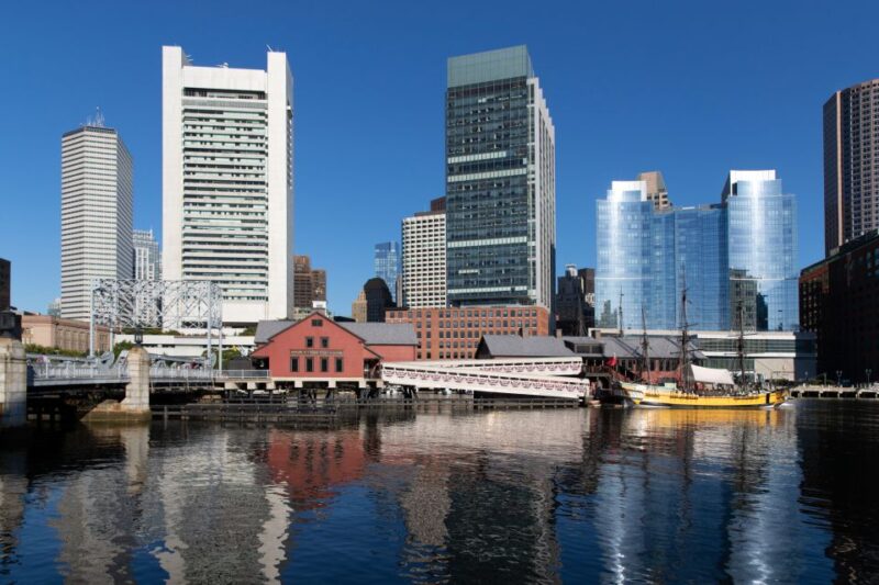 Boston: Boston Tea Party Ships and Museum Interactive Tour - The Museum and Artifacts