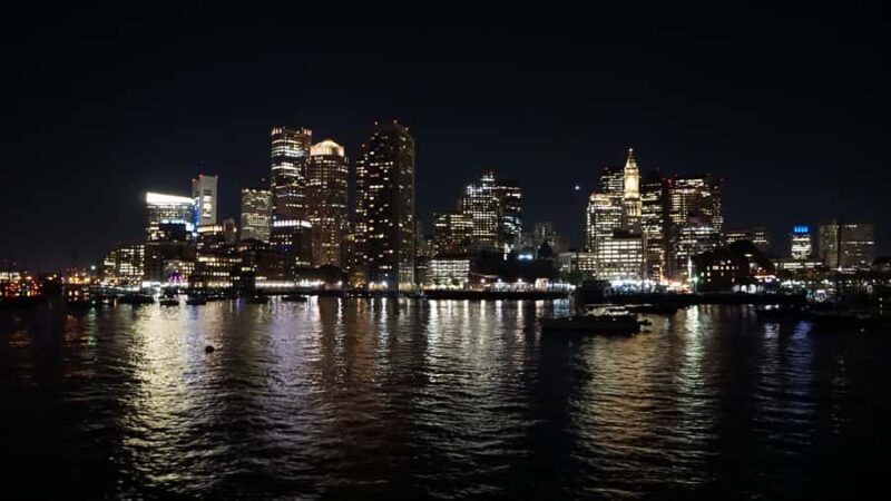 Boston: City Lights Sightseeing Cruise on Classic Boat - Key Points