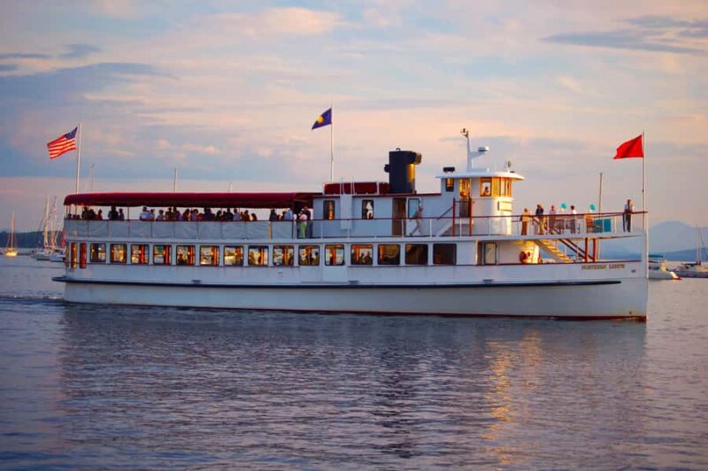 Boston: City Lights Sightseeing Cruise on Classic Boat - Departing from Rowes Wharf at Boston Harbor Hotel