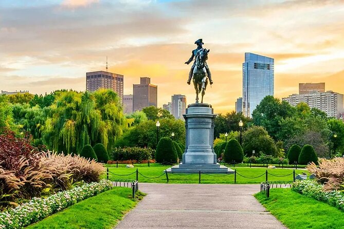 Boston City Private Tour - Scenic Drive Along Newbury Street and Back Bay