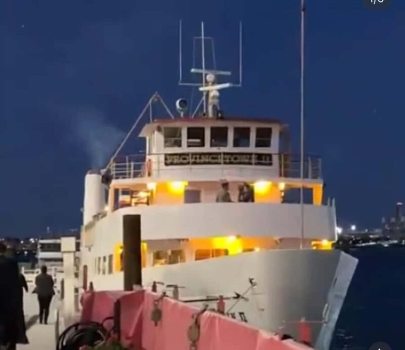 Boston: Dinner Cruise with Buffet and Live Music - Highlighted Views of Boston’s Skyline and Harbor