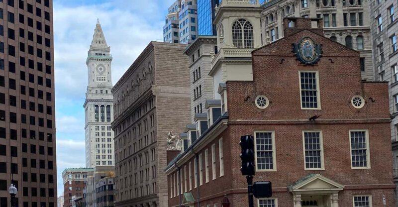Boston: Freedom Trail Guided Walking Tour in French - Explore Boston’s Historic Sites with a French-Speaking Guide
