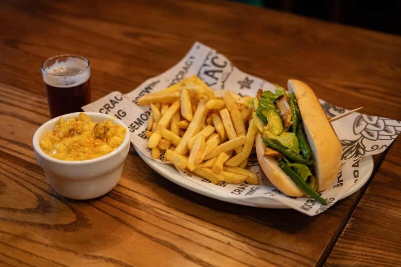 Boston: Freedom Trail History Tour and Brewery Taste - Walking the Freedom Trail with a Local Historian