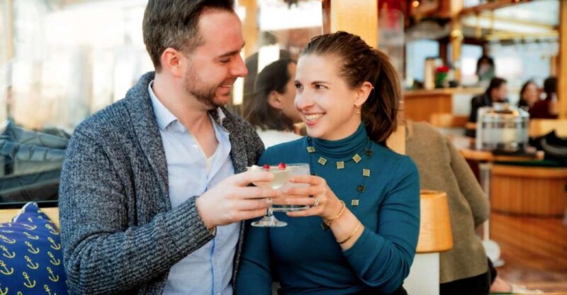 Boston: Harbor Sunset Yacht Cruise - Boston: Harbor Sunset Yacht Cruise – An Elegant Evening on the Water