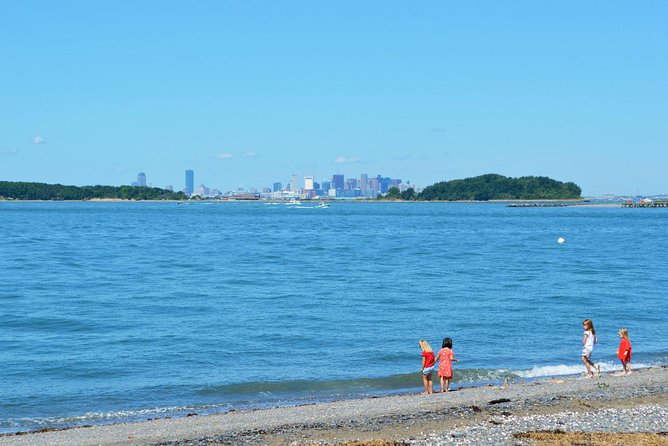 Boston Historic Sightseeing Harbor Cruise - Weather and Onboard Comforts