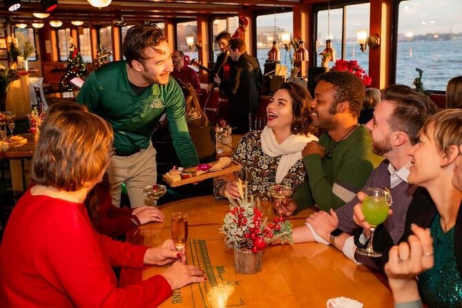 Boston Holiday Cocoa Cruise - Key Points