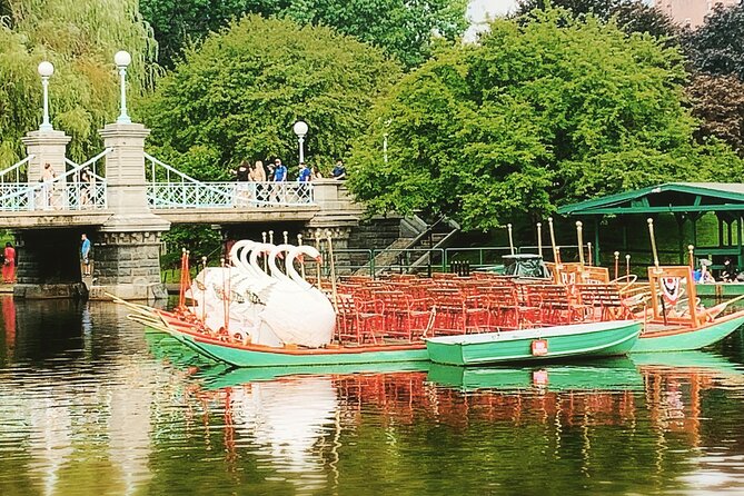 Boston Private Driving City Tour, groups of 1-4 - The Bunker Hill Battle and Memorial