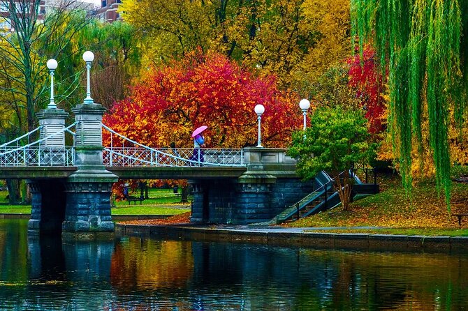 Boston Self Guided Audio Experience - Celebrating Bostons Revolutionary Spirit and Engineering Marvels