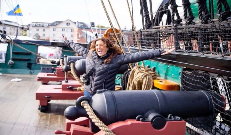 Boston Small Group Walking Tour with Cruise & Constitution - Visiting the Historic USS Constitution and Its Naval Legacy