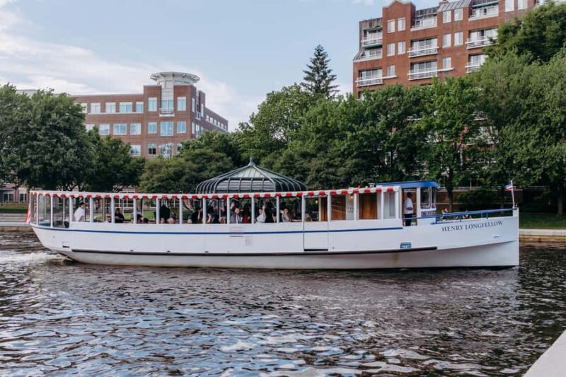 Boston: Summer Nights Trolley Tour and River Cruise - Boston: Summer Nights Trolley Tour and River Cruise