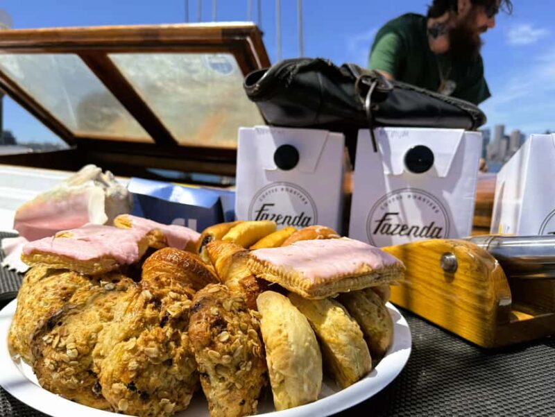 Boston: Sunday Pastry & Prosecco Sail on Boston Harbor - The Charm of Sailing on the Tall Ship Liberty Star