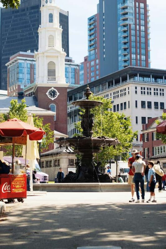Boston: Top 10 Freedom Trail & 'Cheers' Guided Walking Tour - Strolling Through Boston Common
