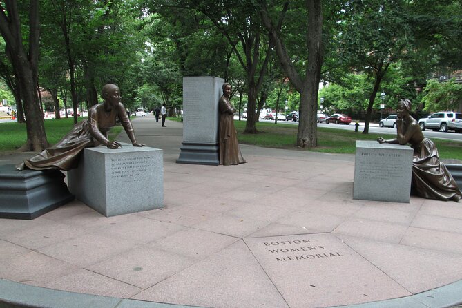 Boston: Votes for Women History Tour of Back Bay - The Guides and Their Storytelling Styles