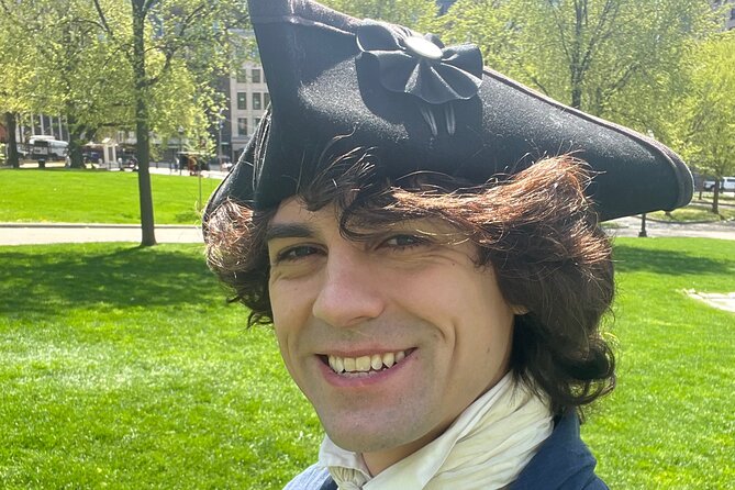 Boston Walking Tour of The Freedom Trail, Small Group - Granary Burying Ground: Resting Place of Revolutionary Figures